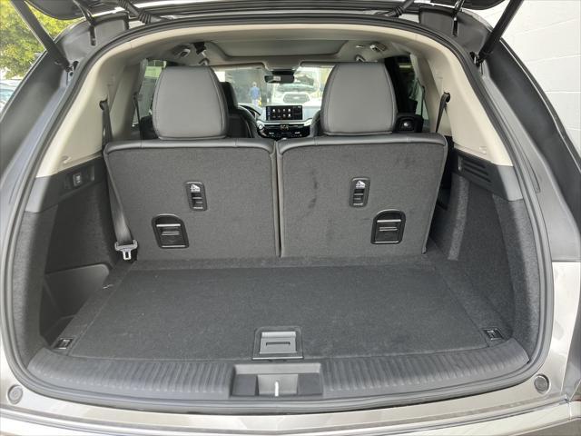 new 2025 Acura MDX car, priced at $53,150