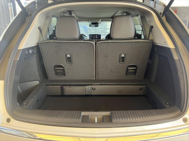 new 2025 Acura MDX car, priced at $58,550