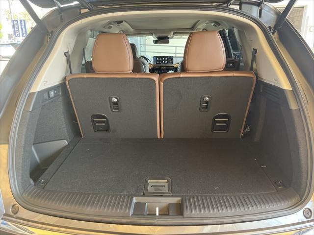 new 2025 Acura MDX car, priced at $58,550