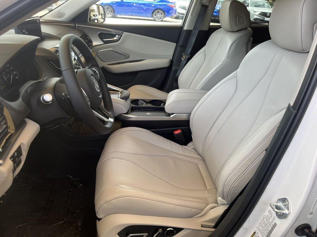 new 2025 Acura RDX car, priced at $49,250