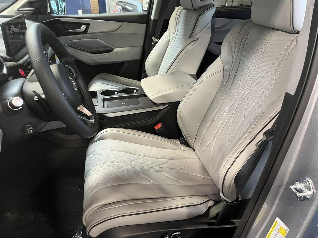 new 2026 Acura MDX car, priced at $68,250