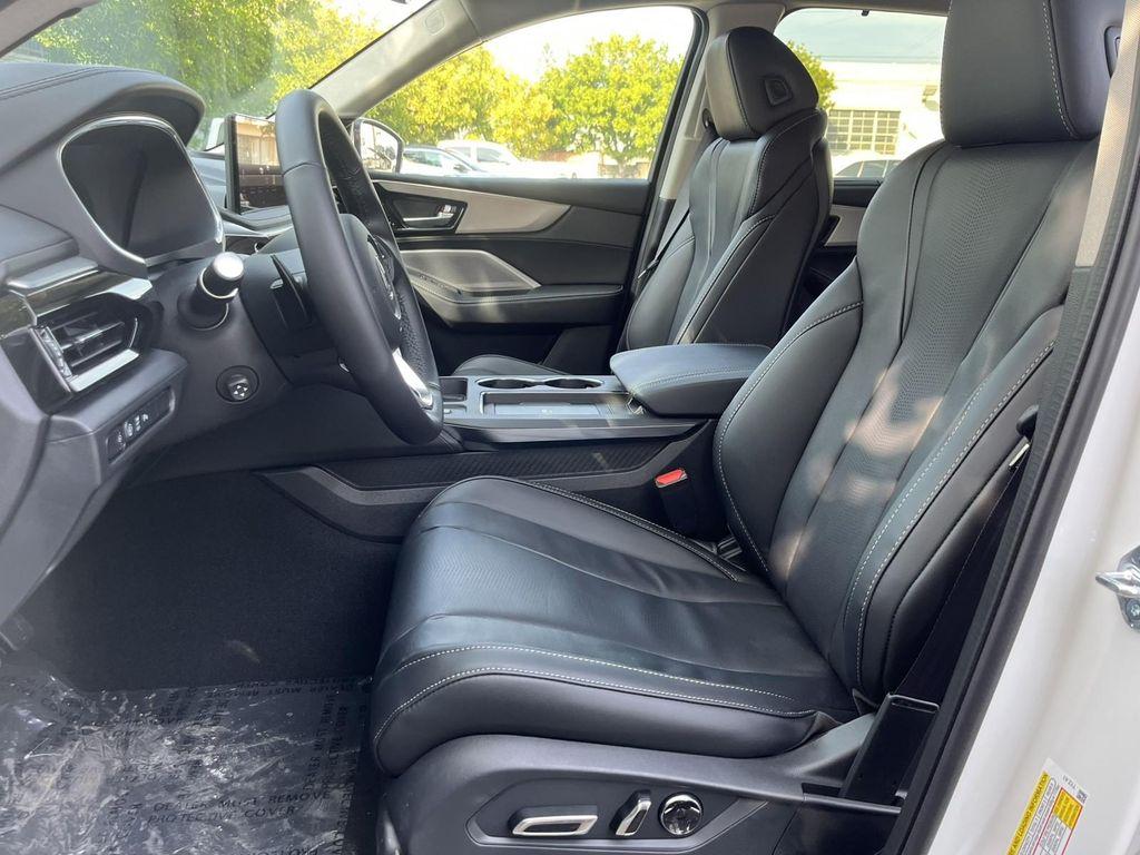 new 2025 Acura MDX car, priced at $58,550