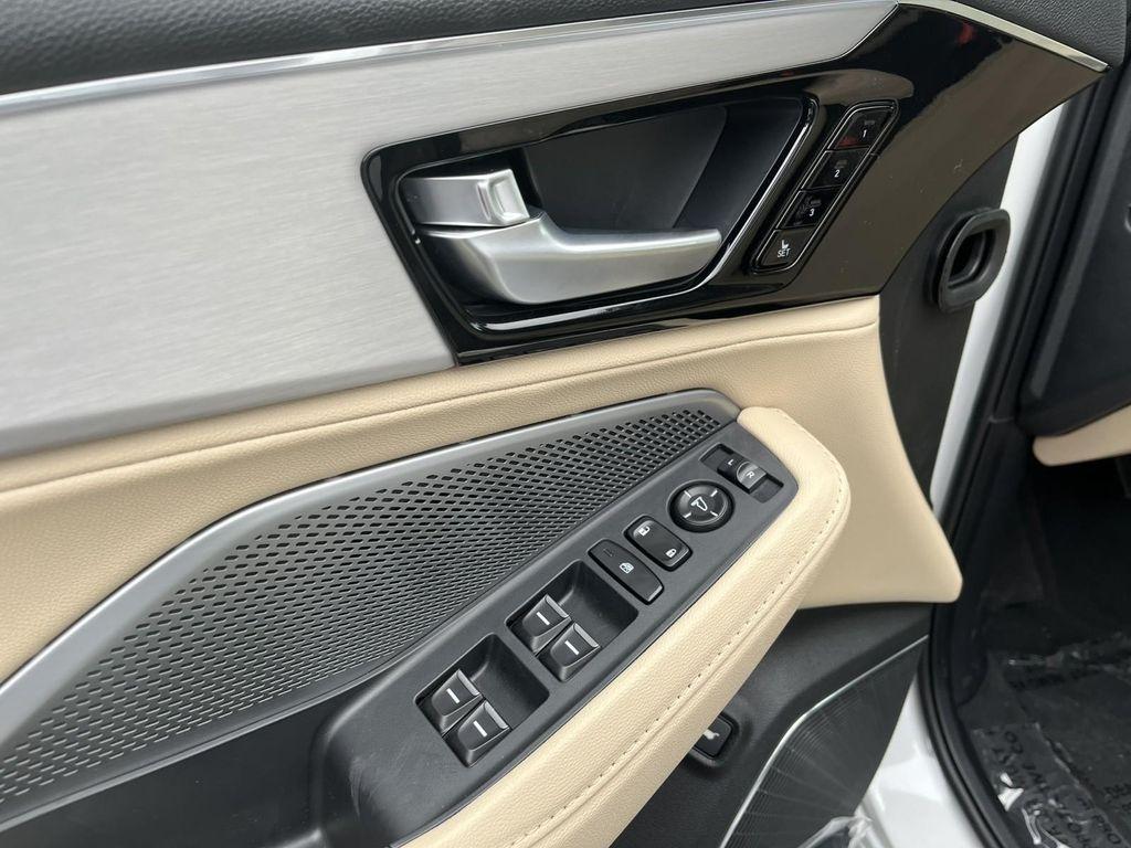 new 2025 Acura MDX car, priced at $53,150