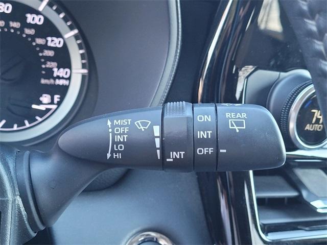 used 2023 Toyota Highlander car
