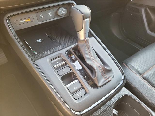 new 2026 Honda CR-V Hybrid car, priced at $40,175