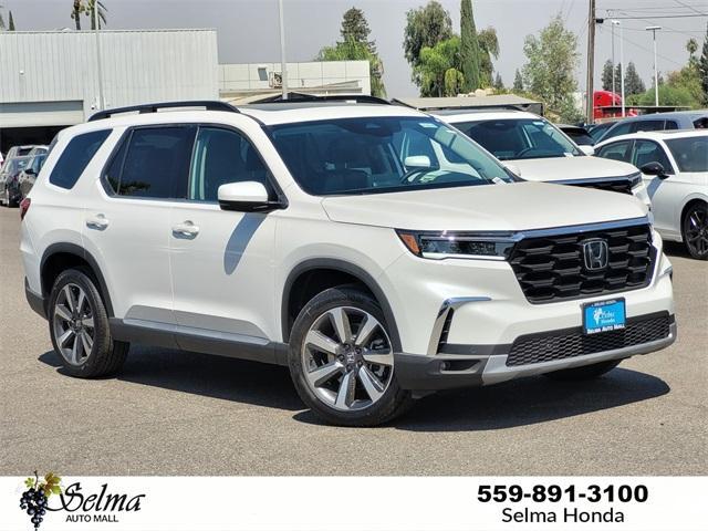 new 2025 Honda Pilot car, priced at $52,235