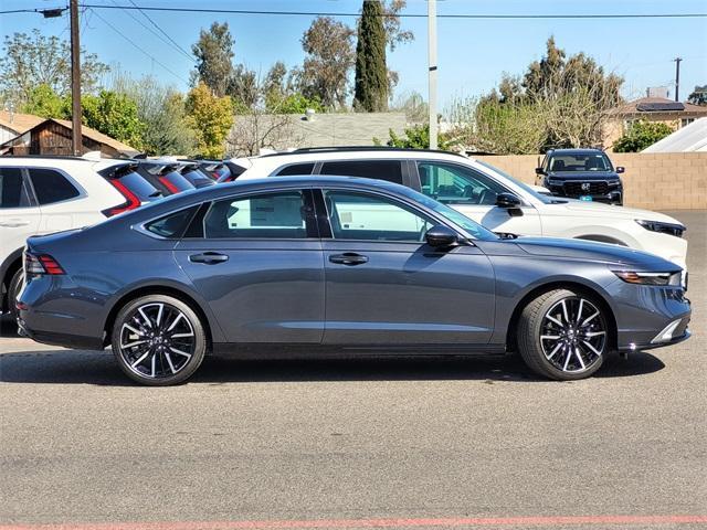 new 2025 Honda Accord Hybrid car, priced at $40,450