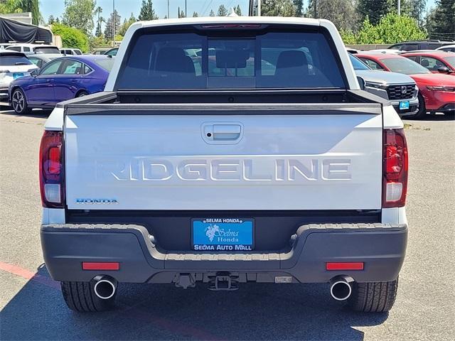 new 2025 Honda Ridgeline car, priced at $44,885