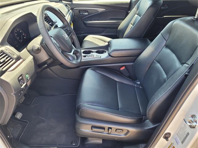 new 2025 Honda Ridgeline car, priced at $44,885