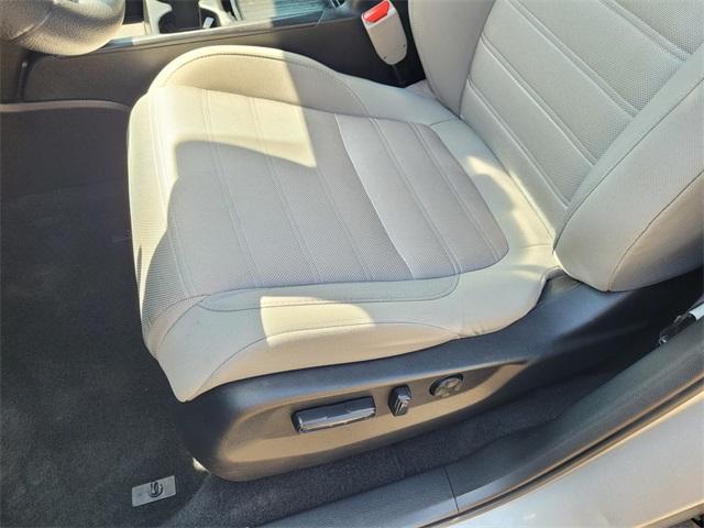 used 2021 Honda CR-V car, priced at $25,294