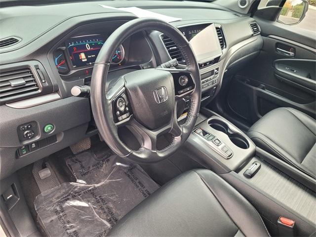 used 2022 Honda Pilot car, priced at $29,362