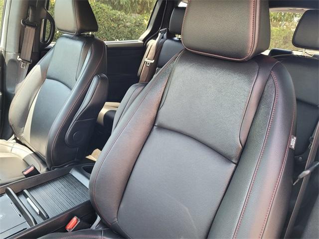 used 2025 Honda Odyssey car, priced at $42,035