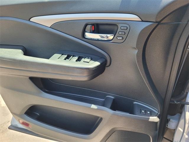 used 2022 Honda Pilot car, priced at $32,482