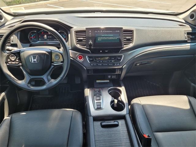 used 2022 Honda Pilot car, priced at $32,482
