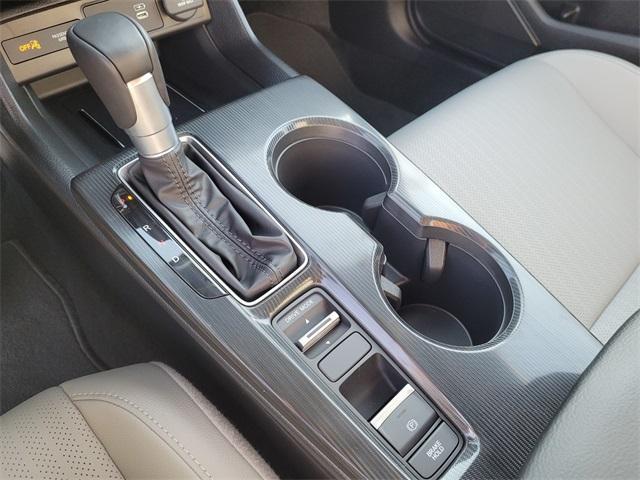 new 2026 Honda Civic Hybrid car, priced at $33,945