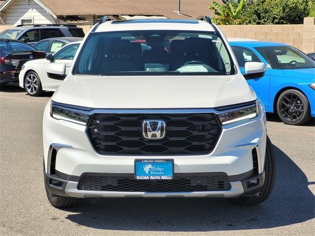 new 2025 Honda Pilot car, priced at $53,405