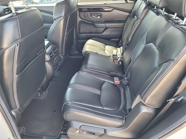 new 2025 Honda Pilot car, priced at $53,405