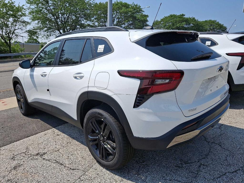 new 2025 Chevrolet Trax car, priced at $26,190