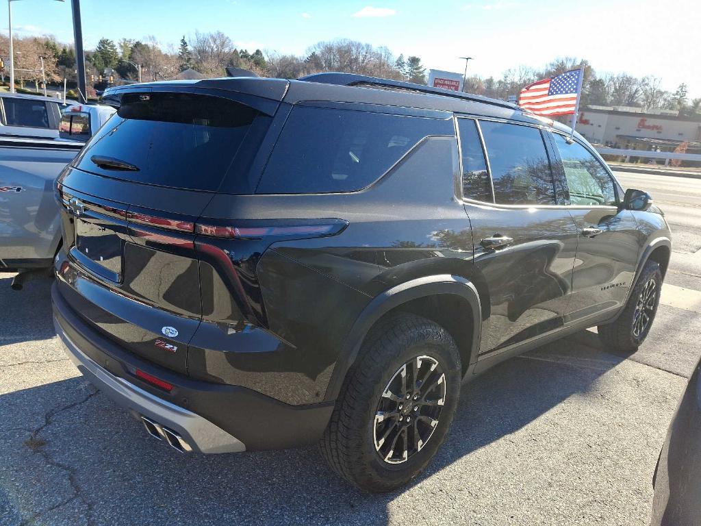 new 2025 Chevrolet Traverse car, priced at $53,351