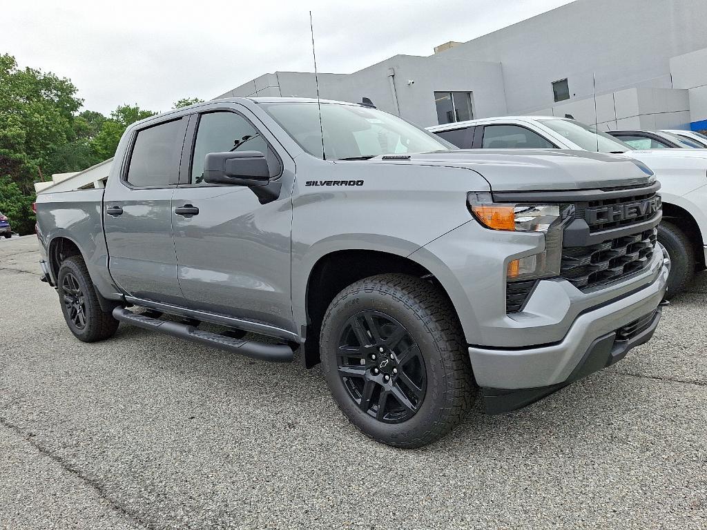 new 2025 Chevrolet Silverado 1500 car, priced at $45,346