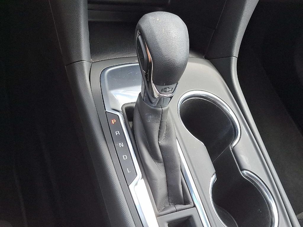 used 2023 Chevrolet Equinox car, priced at $24,996