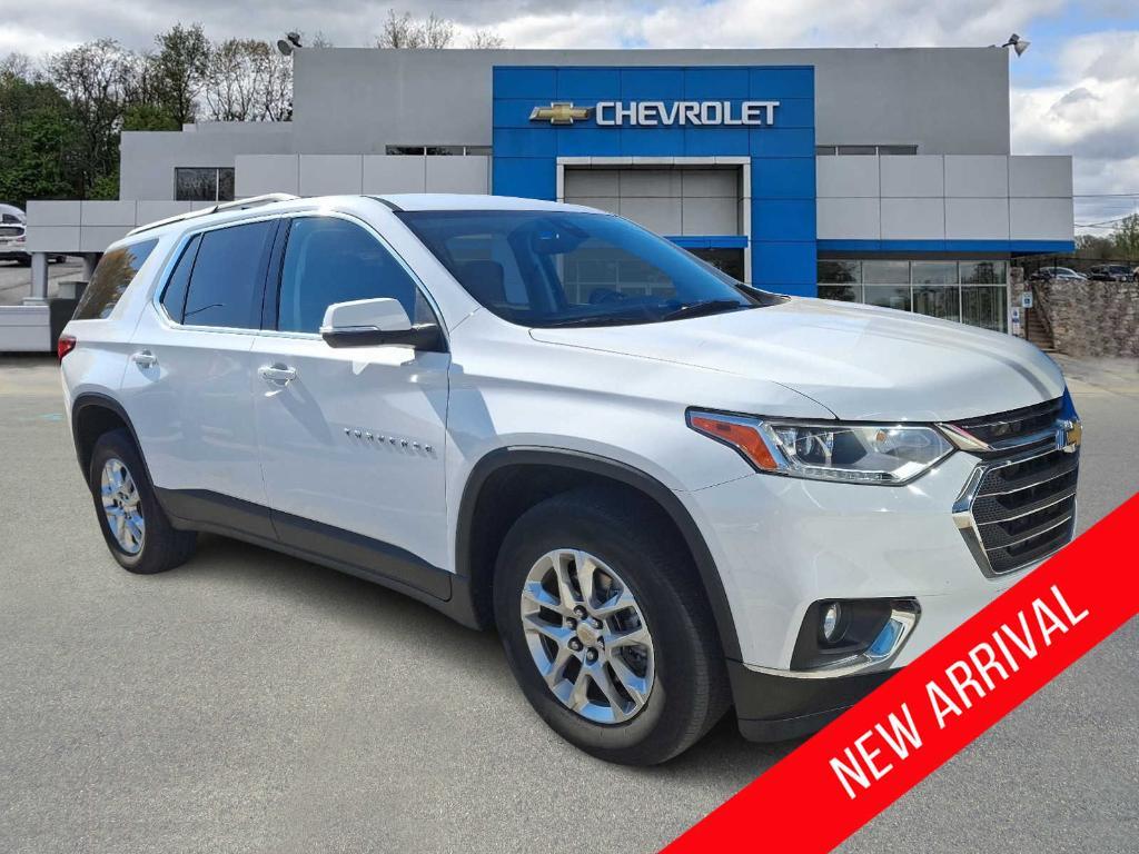 used 2021 Chevrolet Traverse car, priced at $29,996