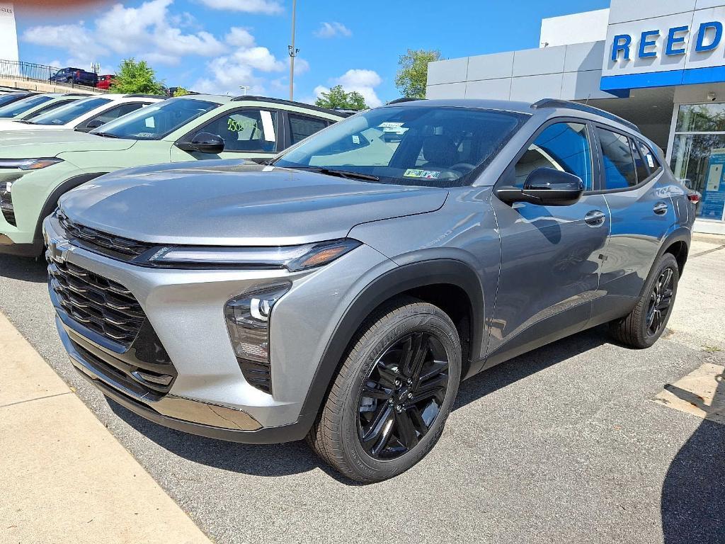 new 2025 Chevrolet Trax car, priced at $26,190