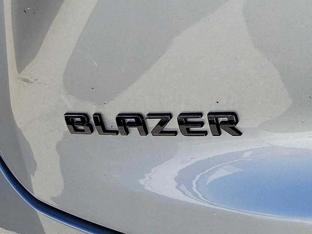 new 2025 Chevrolet Blazer car, priced at $38,311