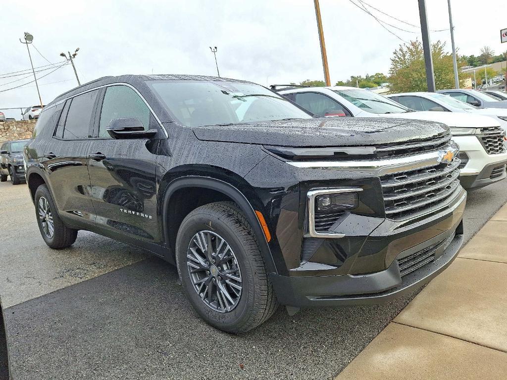 new 2026 Chevrolet Traverse car, priced at $41,920