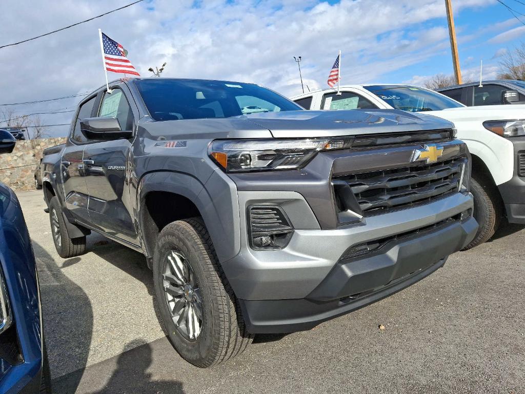 new 2024 Chevrolet Colorado car, priced at $43,276