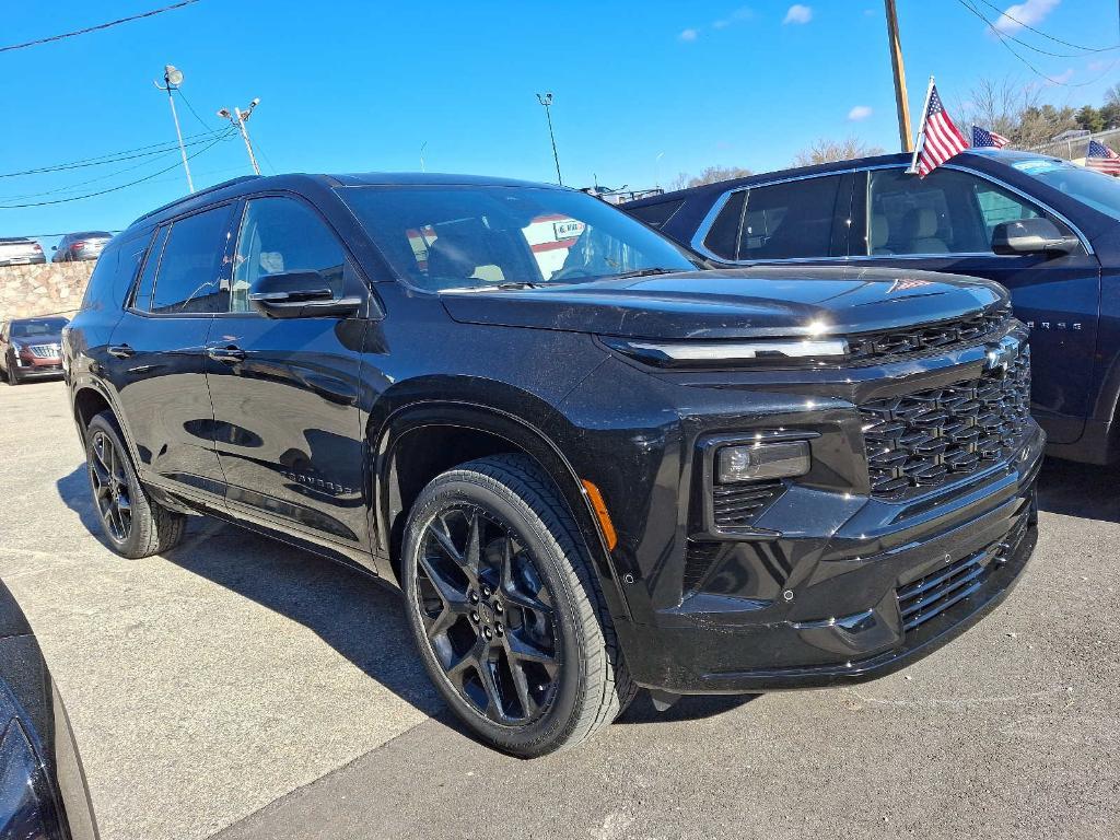 new 2025 Chevrolet Traverse car, priced at $56,626