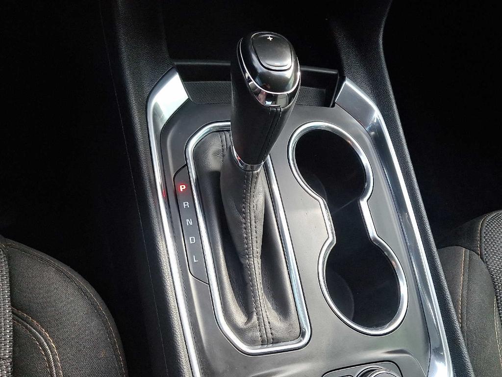 used 2020 Chevrolet Traverse car, priced at $25,496