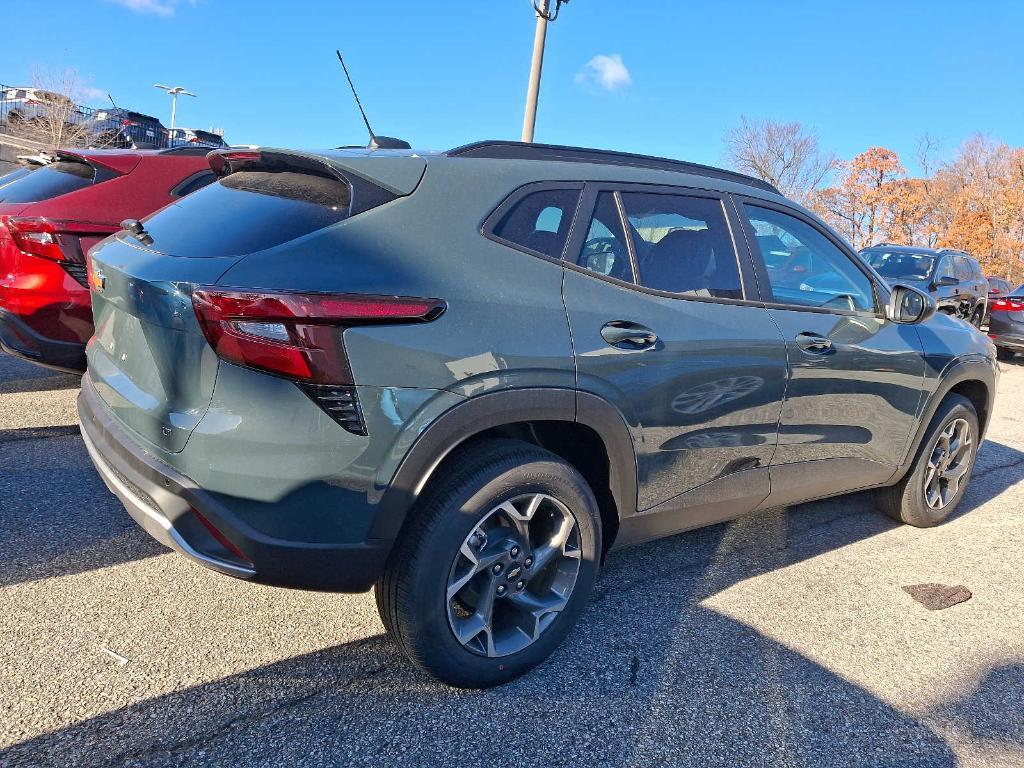 new 2025 Chevrolet Trax car, priced at $25,941