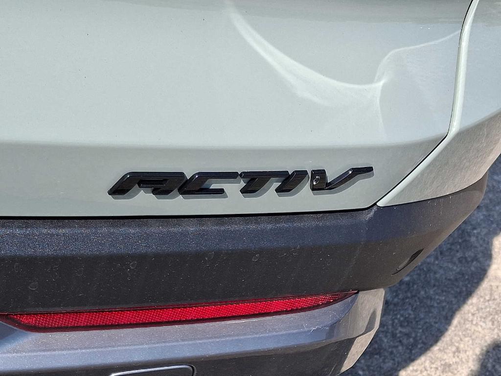 new 2026 Chevrolet Equinox car, priced at $33,595