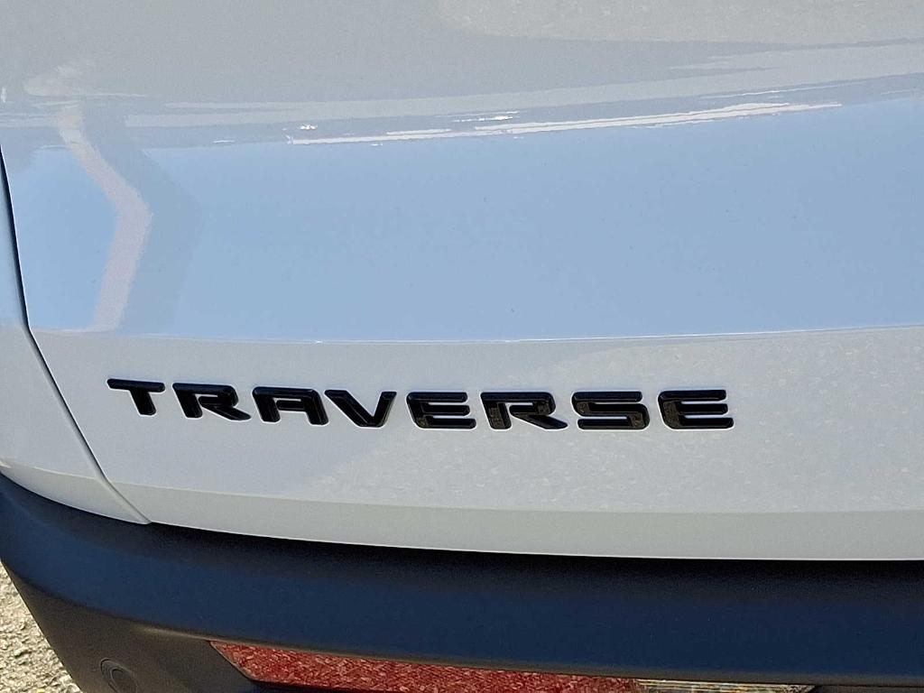 new 2026 Chevrolet Traverse car, priced at $43,480