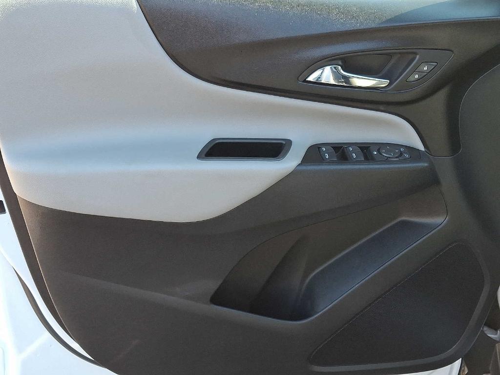 used 2023 Chevrolet Equinox car, priced at $24,495