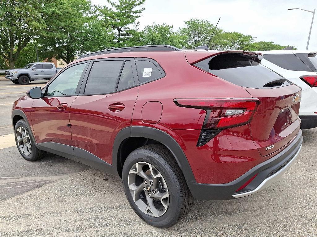 new 2025 Chevrolet Trax car, priced at $24,190