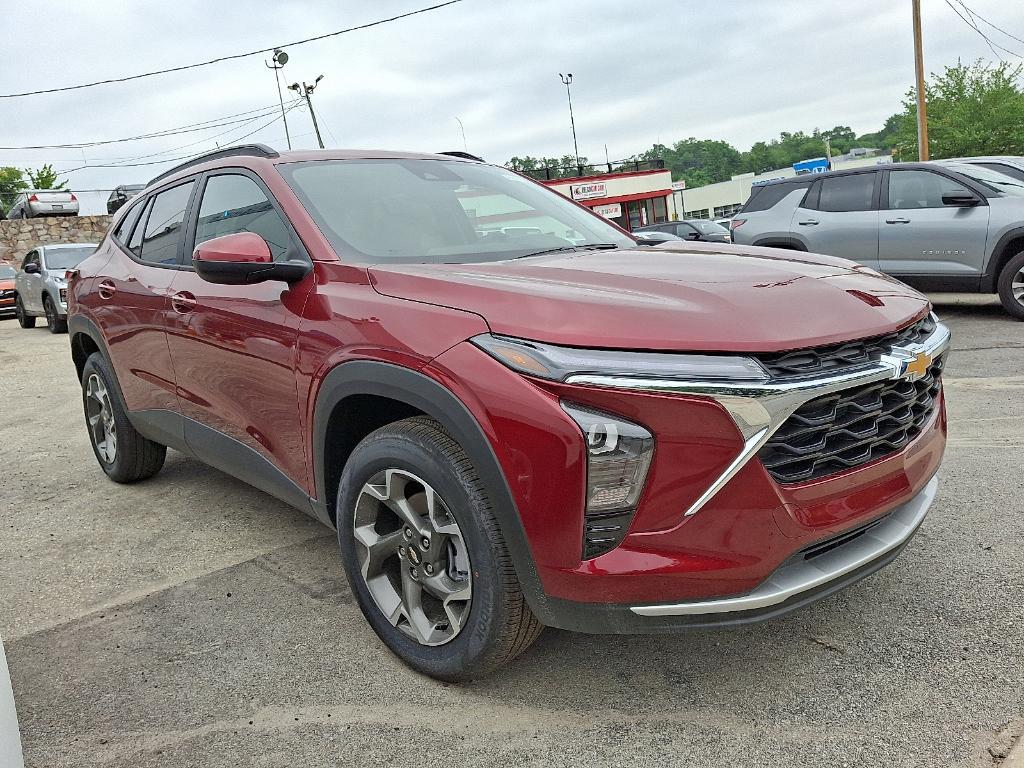 new 2025 Chevrolet Trax car, priced at $24,190