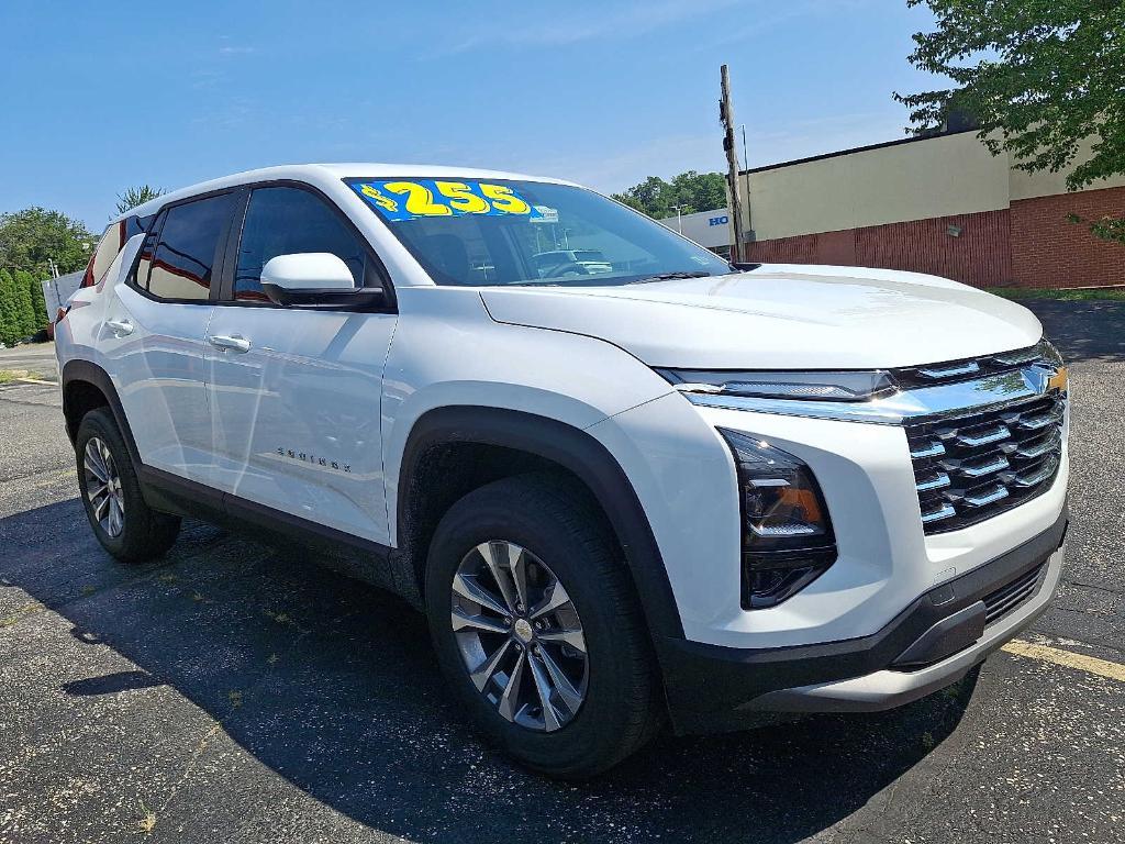 new 2026 Chevrolet Equinox car, priced at $30,180