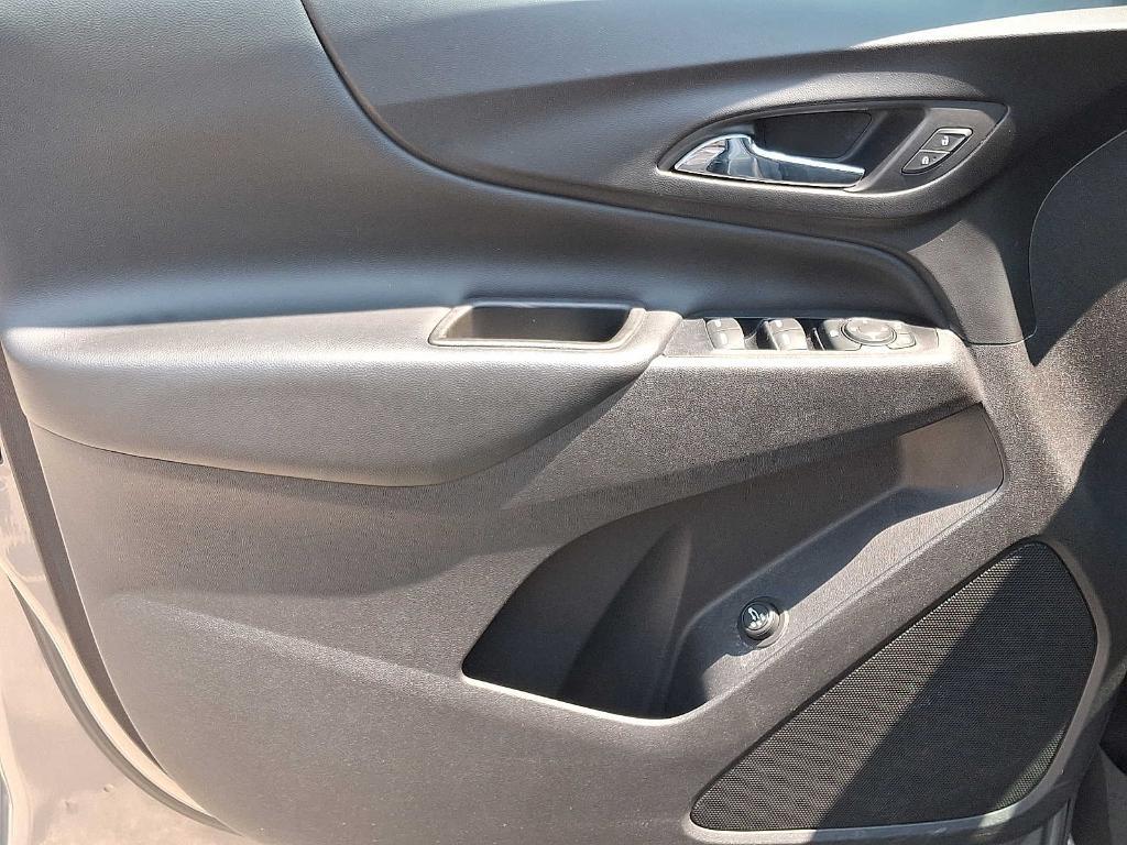 used 2018 Chevrolet Equinox car, priced at $15,996