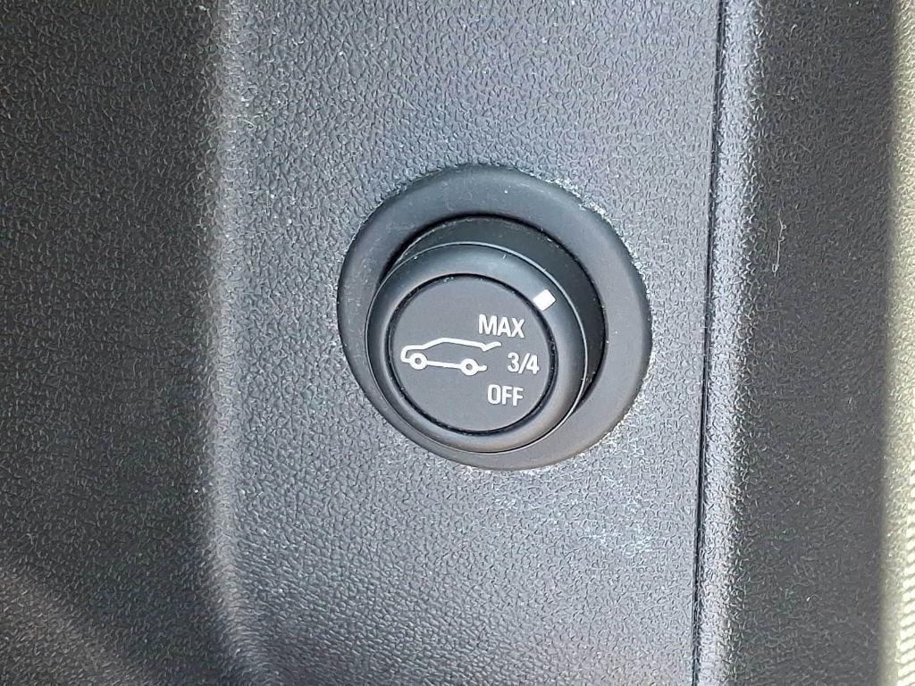 used 2018 Chevrolet Equinox car, priced at $15,996