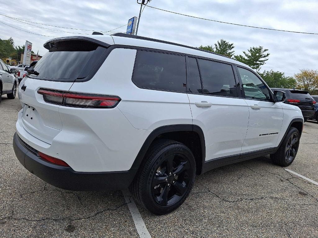 used 2025 Jeep Grand Cherokee L car, priced at $43,495