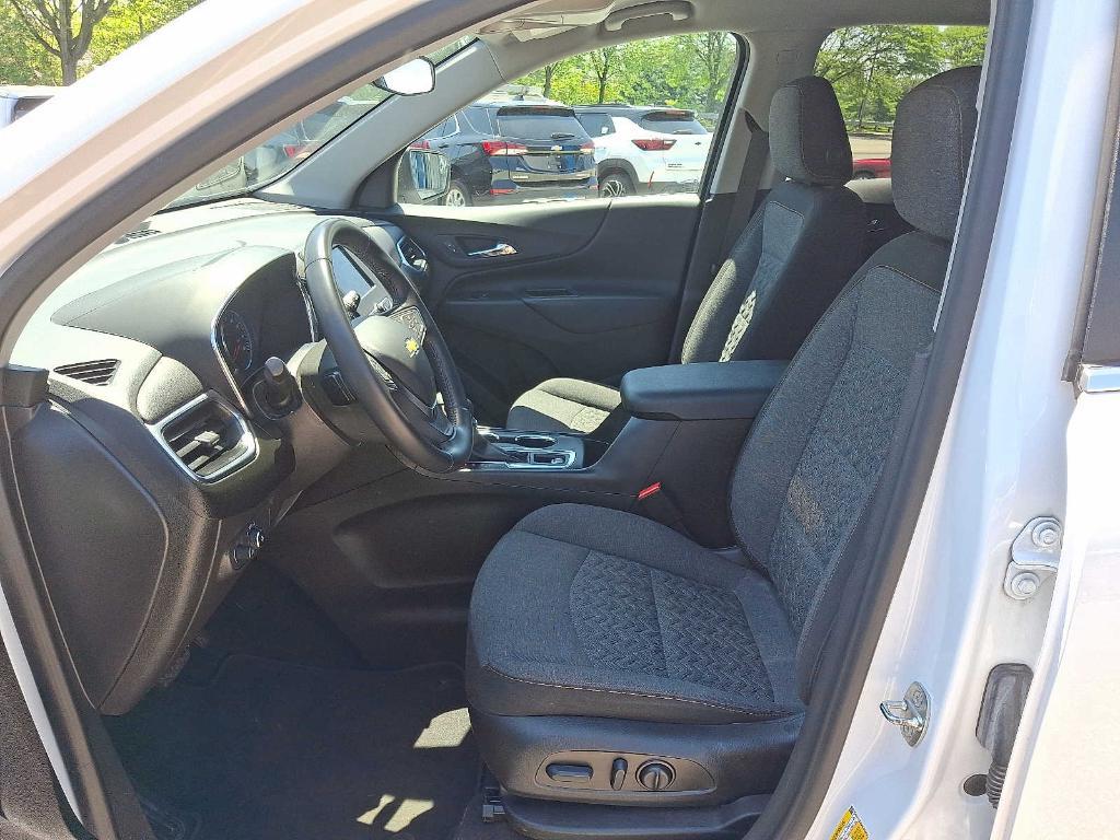 used 2022 Chevrolet Equinox car, priced at $24,496