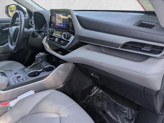 used 2023 Toyota Highlander car, priced at $34,995