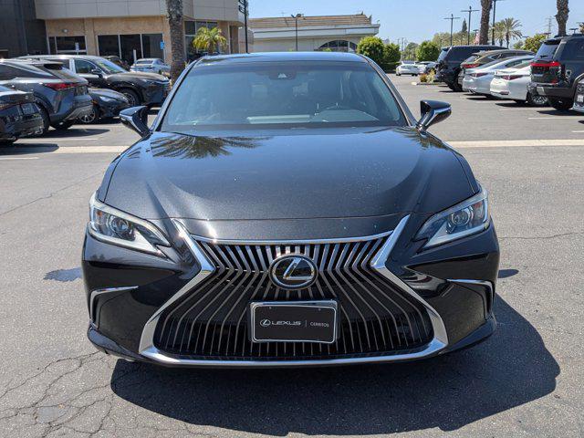 used 2019 Lexus ES 350 car, priced at $26,802