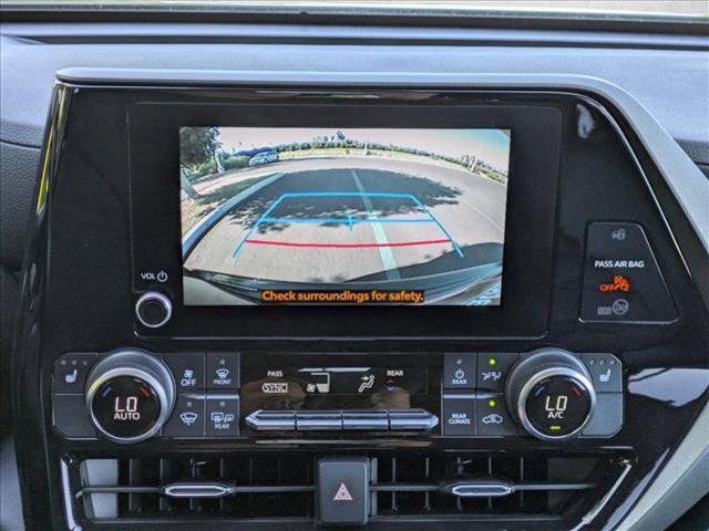 used 2023 Toyota Highlander car, priced at $33,995