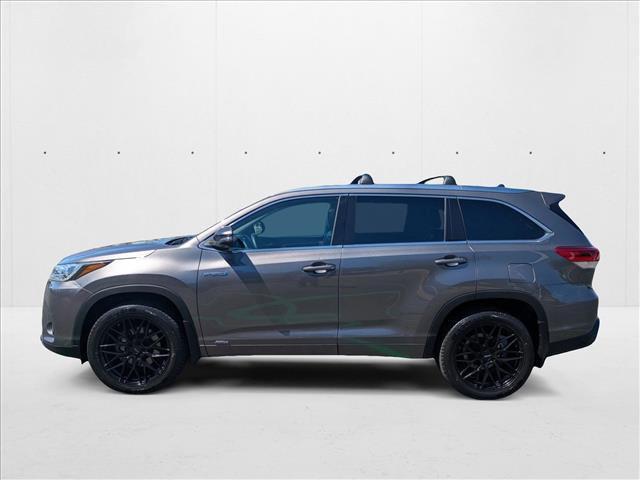 used 2019 Toyota Highlander Hybrid car, priced at $30,025