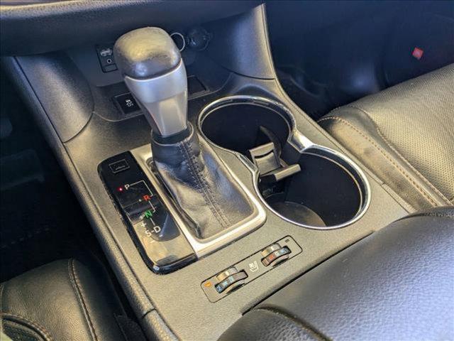 used 2019 Toyota Highlander Hybrid car, priced at $30,025