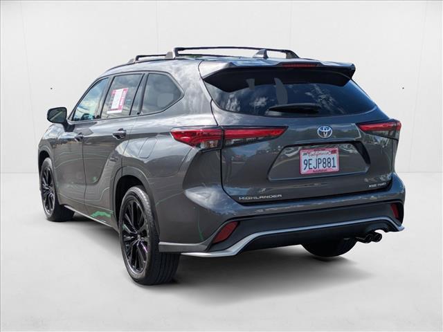 used 2023 Toyota Highlander car, priced at $37,895