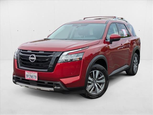 used 2024 Nissan Pathfinder car, priced at $32,895